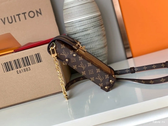 VUITTON VERTICAL POCHETTE TRUNK LOUIS 0727
